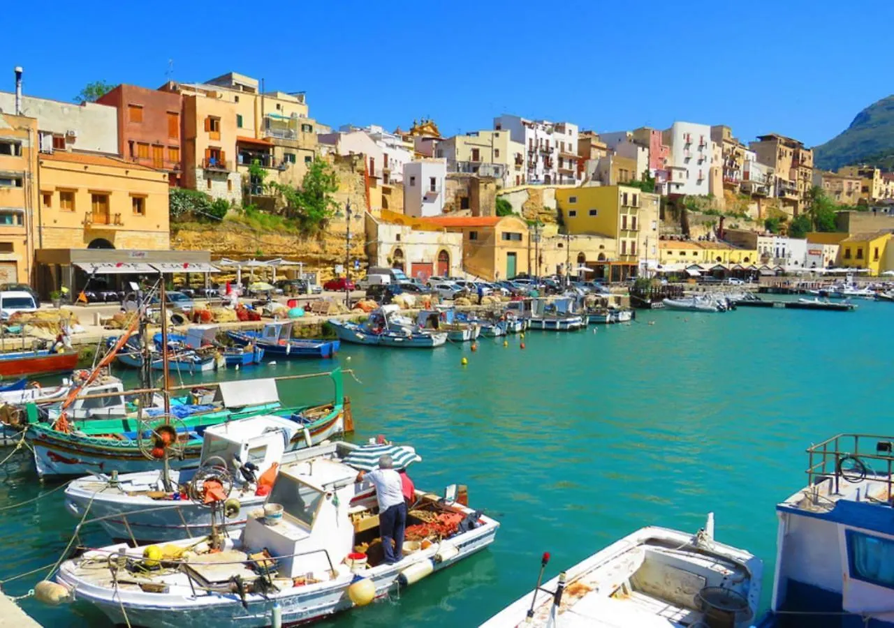 Appartamento Castellammare Centrale Con Aria Condizionata In Camera Castellammare del Golfo